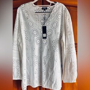 Tolani white cotten eyelet tunic popover blouse, size Large